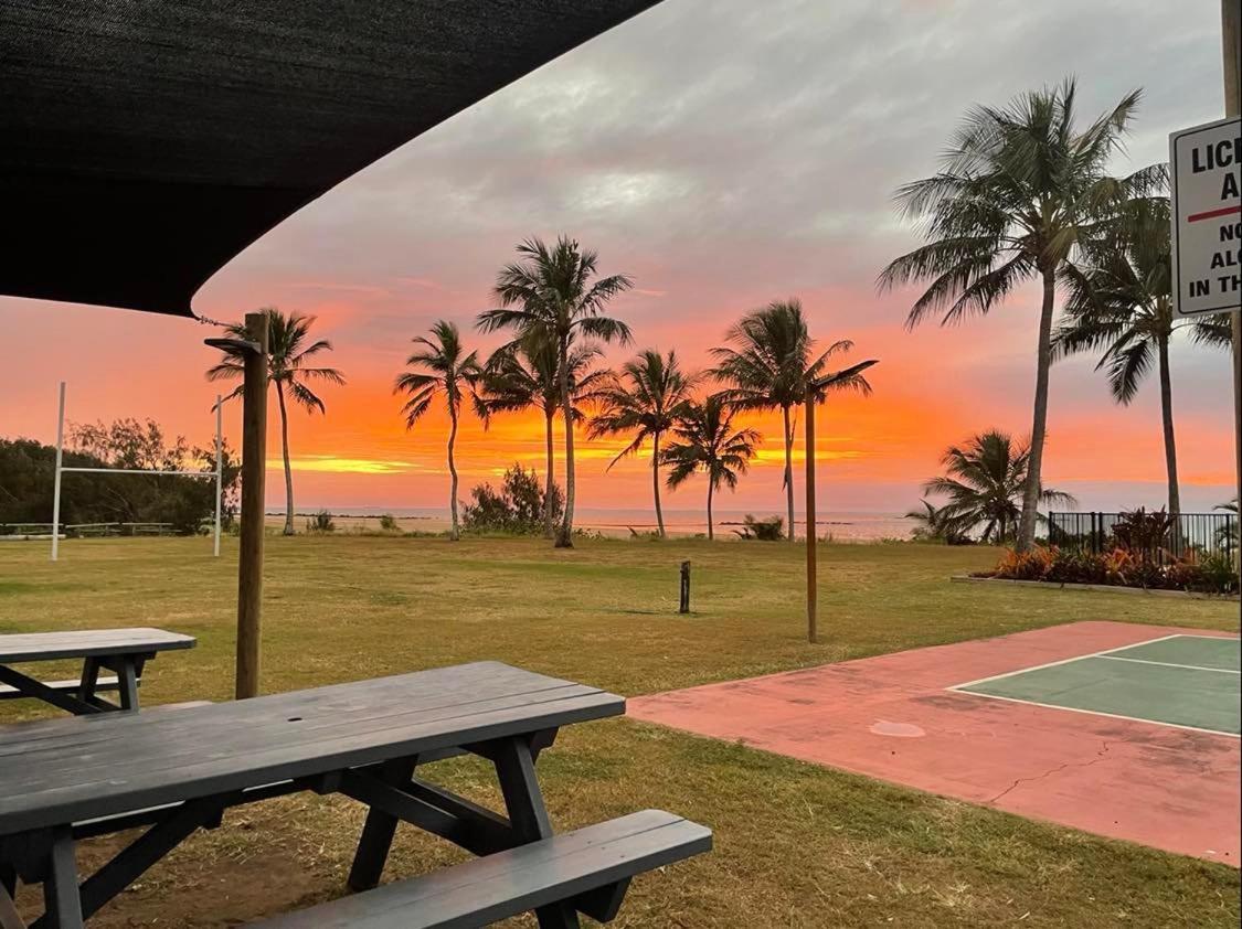 Sarina Beach Motel Grasstree Beach Kültér fotó