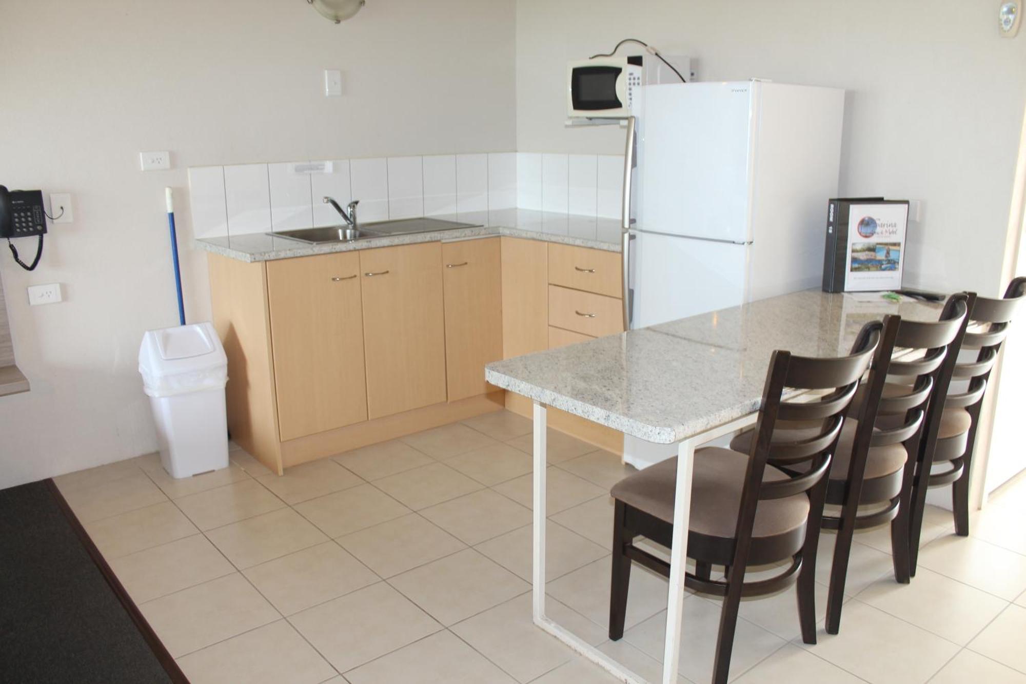 Sarina Beach Motel Grasstree Beach Szoba fotó